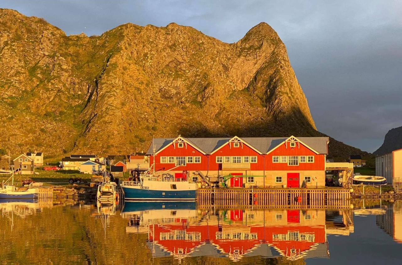 Apartamento Bensvik Brygge Vaeroy Exterior foto